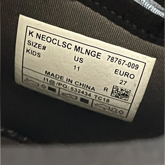 EUC Bogs Boots Kids Size 11 - Picture 7 of 7